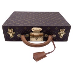 Reisetasche von Louis Vuitton aus Segeltuch mit Monogramm und Boite Bijoux-Schmucktasche