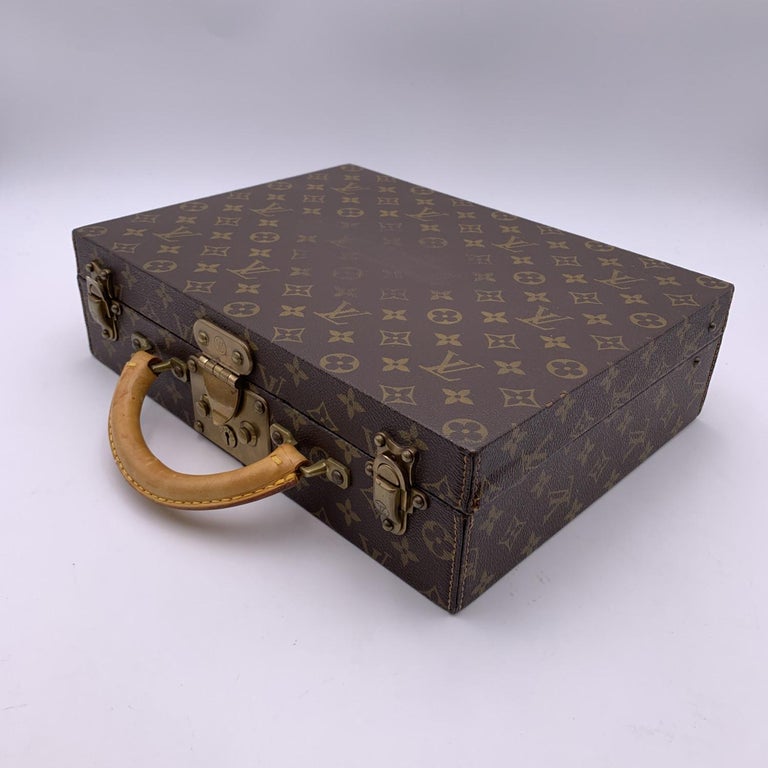 Louis Vuitton Monogram Canvas Boite Bijoux Jewelry Case Travel For Sale at  1stDibs | louis vuitton jewelry case