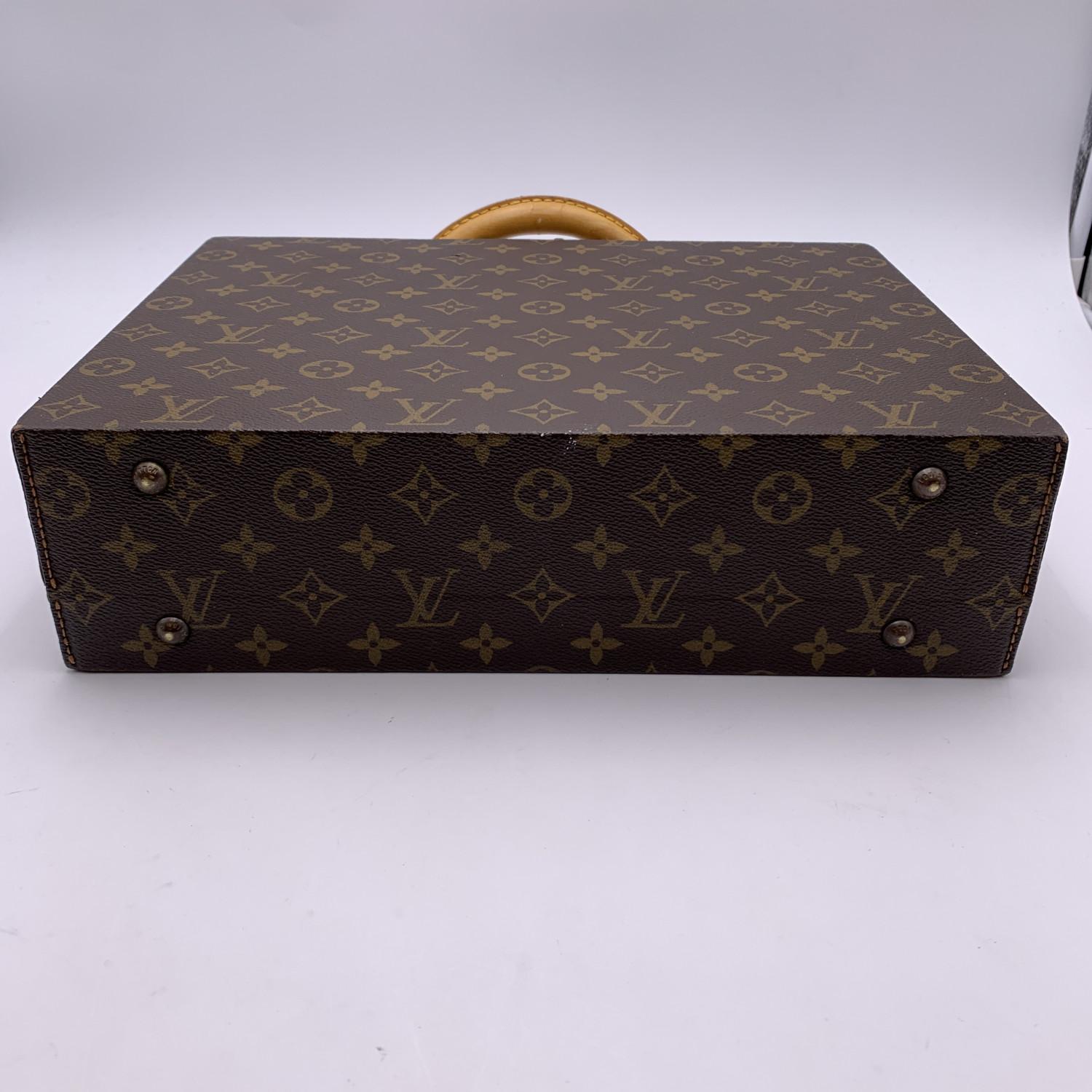 Louis Vuitton Monogram Canvas Boite Bijoux Jewelry Case Travel In Good Condition In Rome, Rome