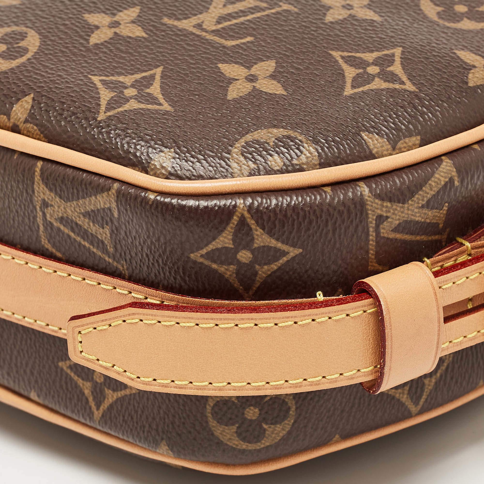Louis Vuitton Boite Chapeau Souple MM Tasche mit Monogramm aus Segeltuch im Angebot 6