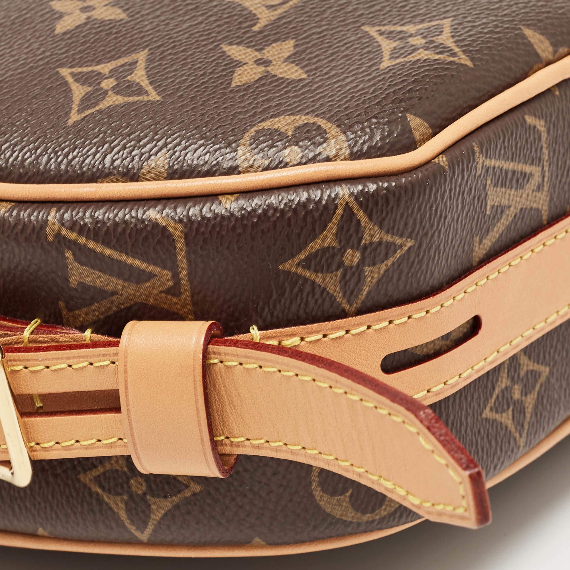 Louis Vuitton Boite Chapeau Souple MM Tasche mit Monogramm aus Segeltuch im Angebot 7