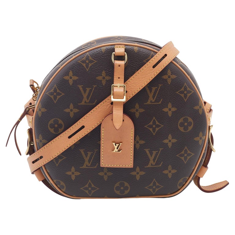 LOUIS VUITTON 2018 Boite Chapeau MM brown coated canvas rounded top  crossbody