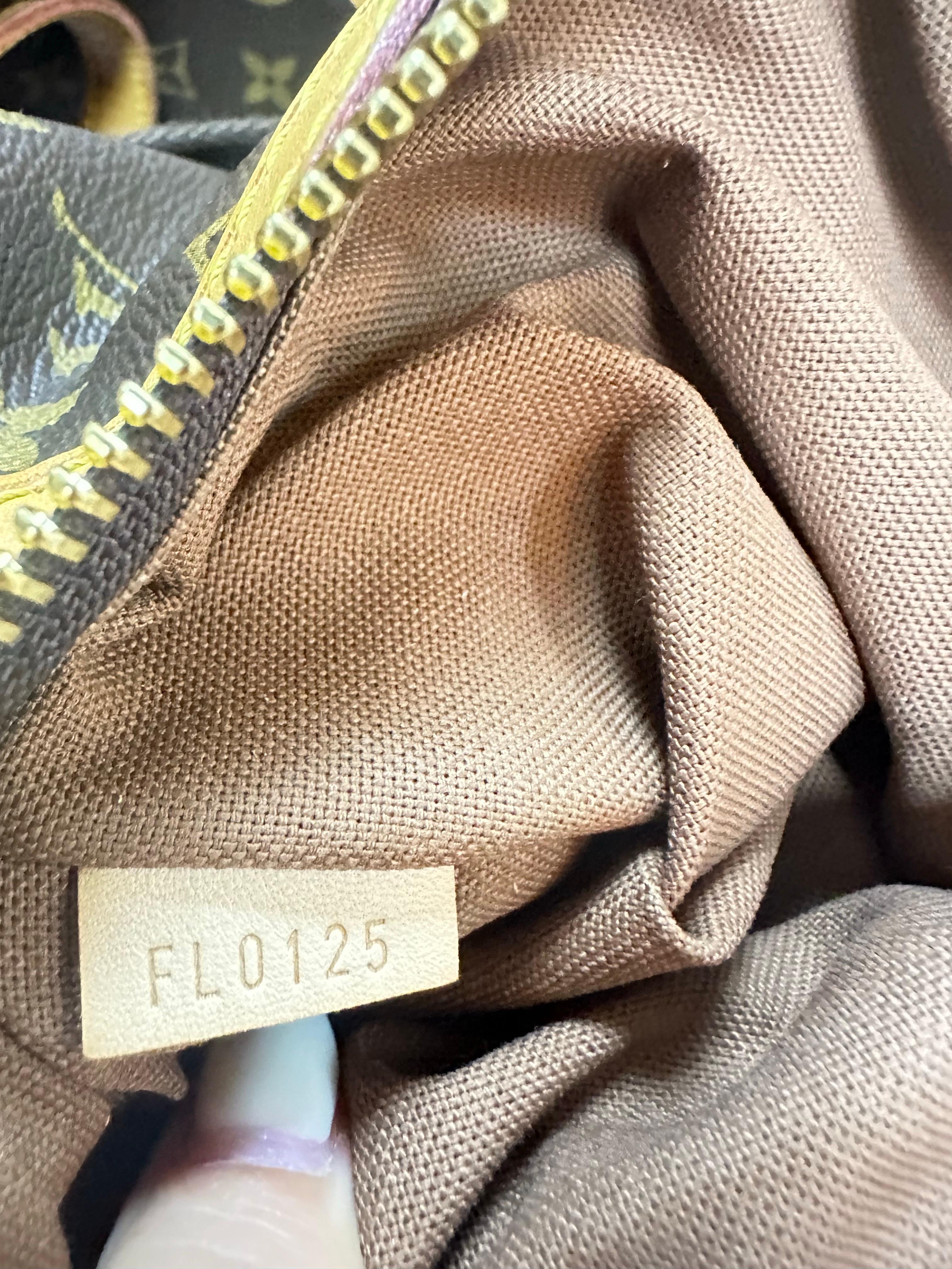 Bolsa mochila Bosphore de lona con monograma Louis Vuitton en venta 1