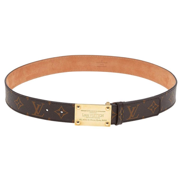 Louis Vuitton 2010s Pre-owned engraved-logo Buckle Belt - Brown