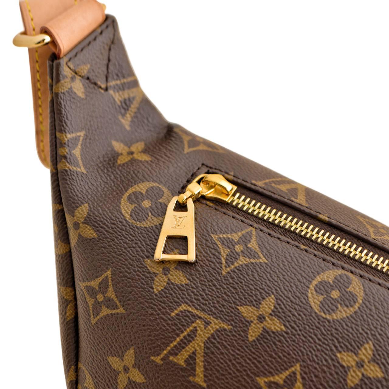 Louis Vuitton Monogram Canvas Bumbag For Sale 1