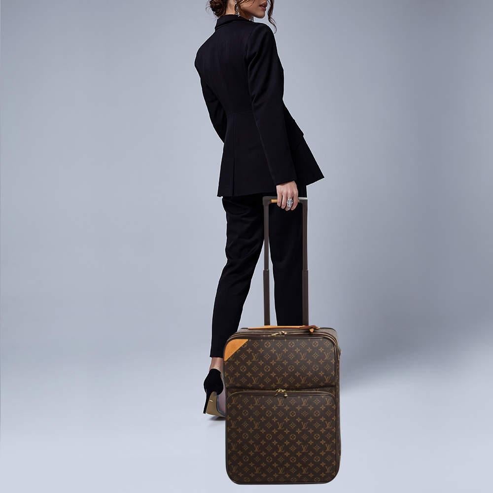 A traveling partner to trust and treasure is this one from Louis Vuitton. The exterior has been crafted from monogram canvas and leather while the spacious interior is lined with nylon. Equipped with a zip compartment at the front sturdy handles two