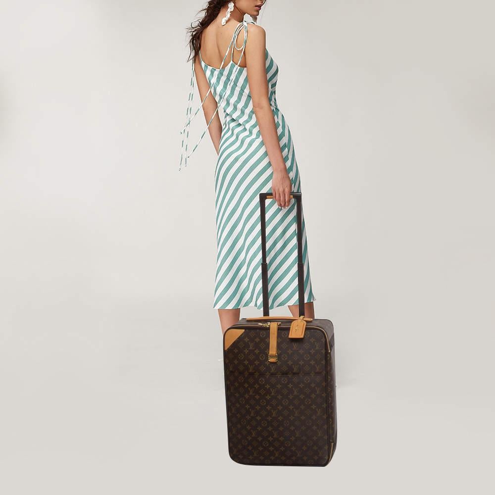 Louis Vuitton Monogram Canvas Business Pegase Legere 55 Luggage In Excellent Condition In Dubai, Al Qouz 2
