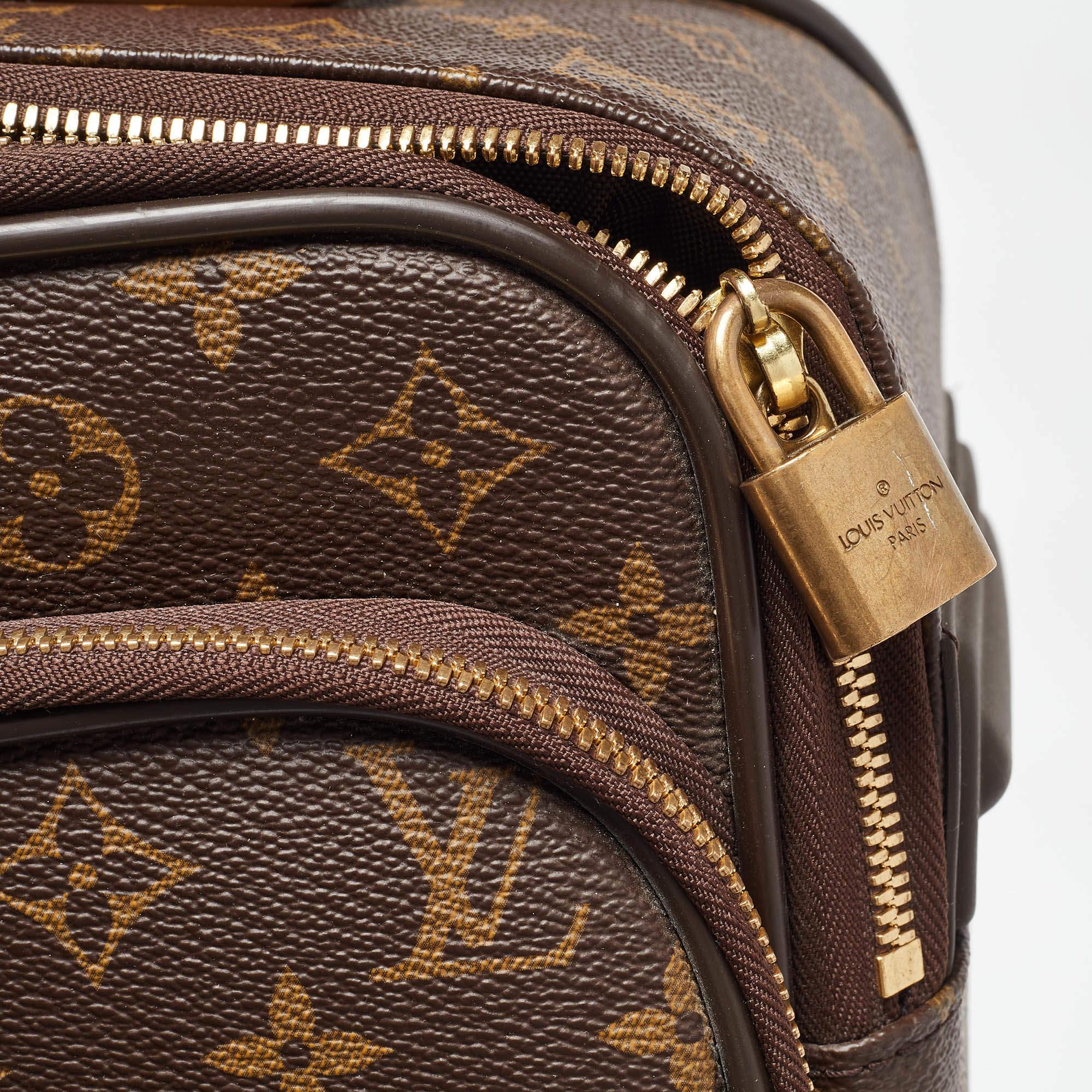 Sac à main Louis Vuitton Business Pegase Legere 55 en toile avec monogramme Pour femmes en vente