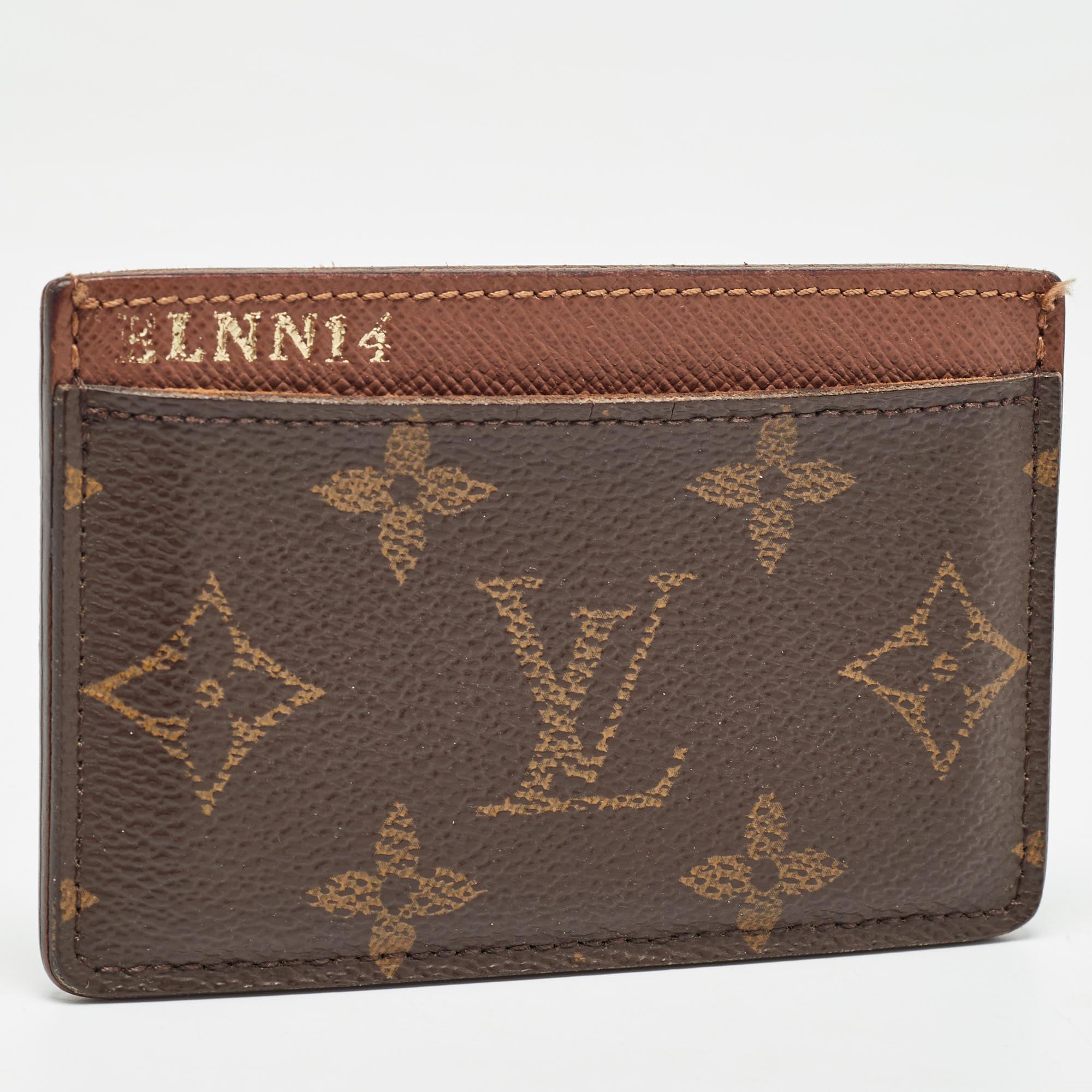 Louis Vuitton Monogramm-Kartenetui aus Segeltuch im Zustand „Gut“ in Dubai, Al Qouz 2