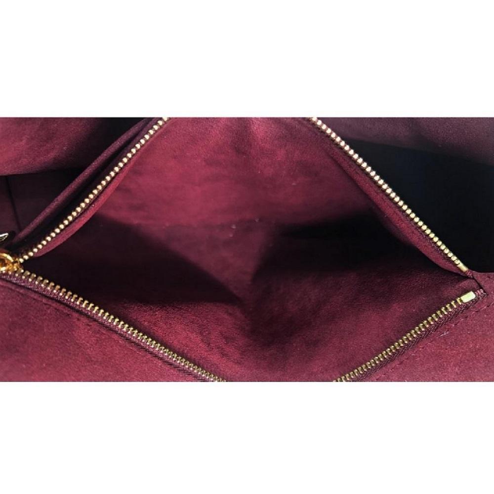 Louis Vuitton Monogram Canvas CarryAll MM Hobo 7