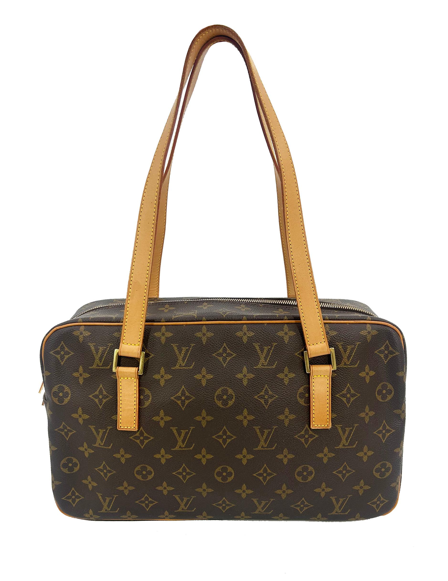 Louis Vuitton Monogram Canvas Cite GM Shoulder Bag Tote In Good Condition For Sale In Philadelphia, PA