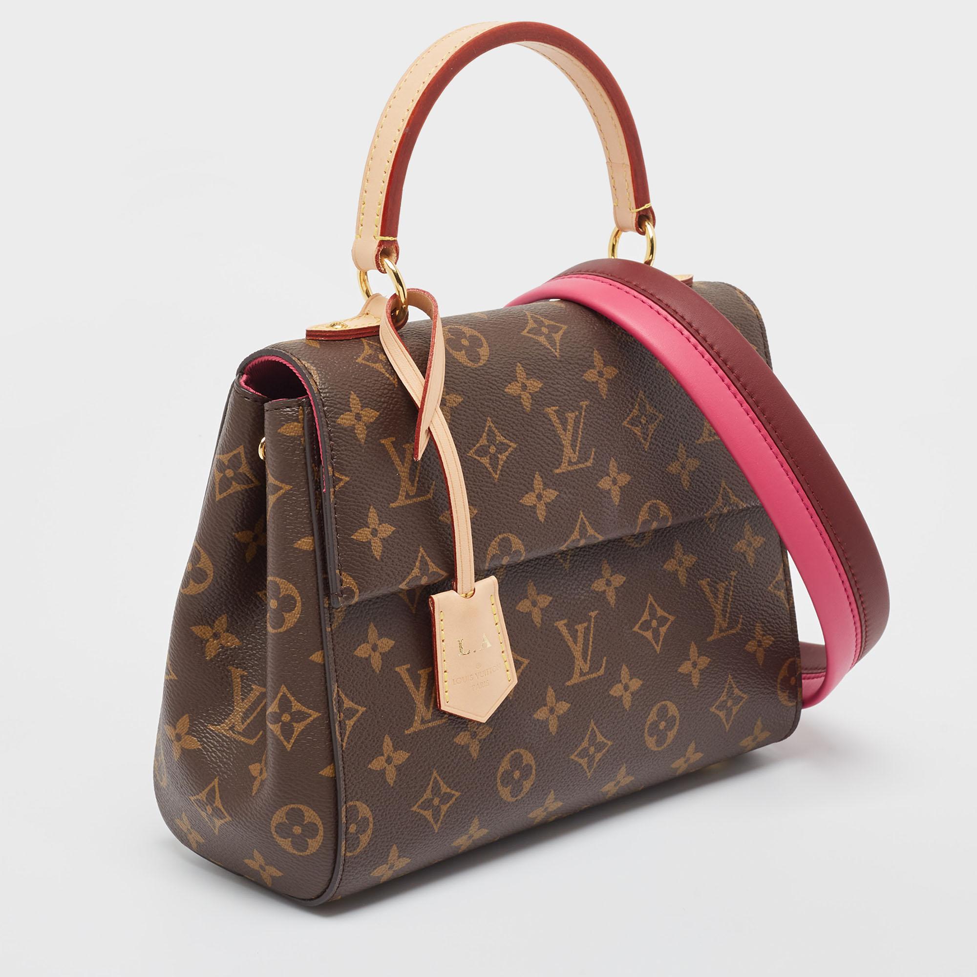 Louis Vuitton Monogram Canvas Cluny BB Bag In Good Condition In Dubai, Al Qouz 2