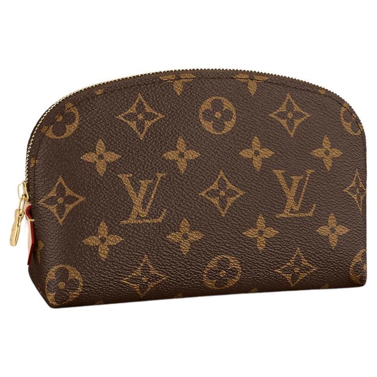 Louis Vuitton Monogram canvas Cosmetic Pouch For Sale at 1stDibs
