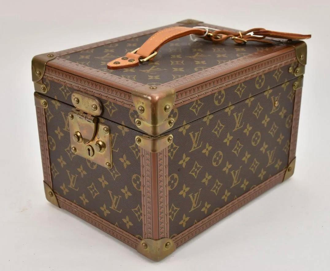 Louis Vuitton Monogram Canvas Cosmetic Vanity Travel Trunk Case For Sale 3