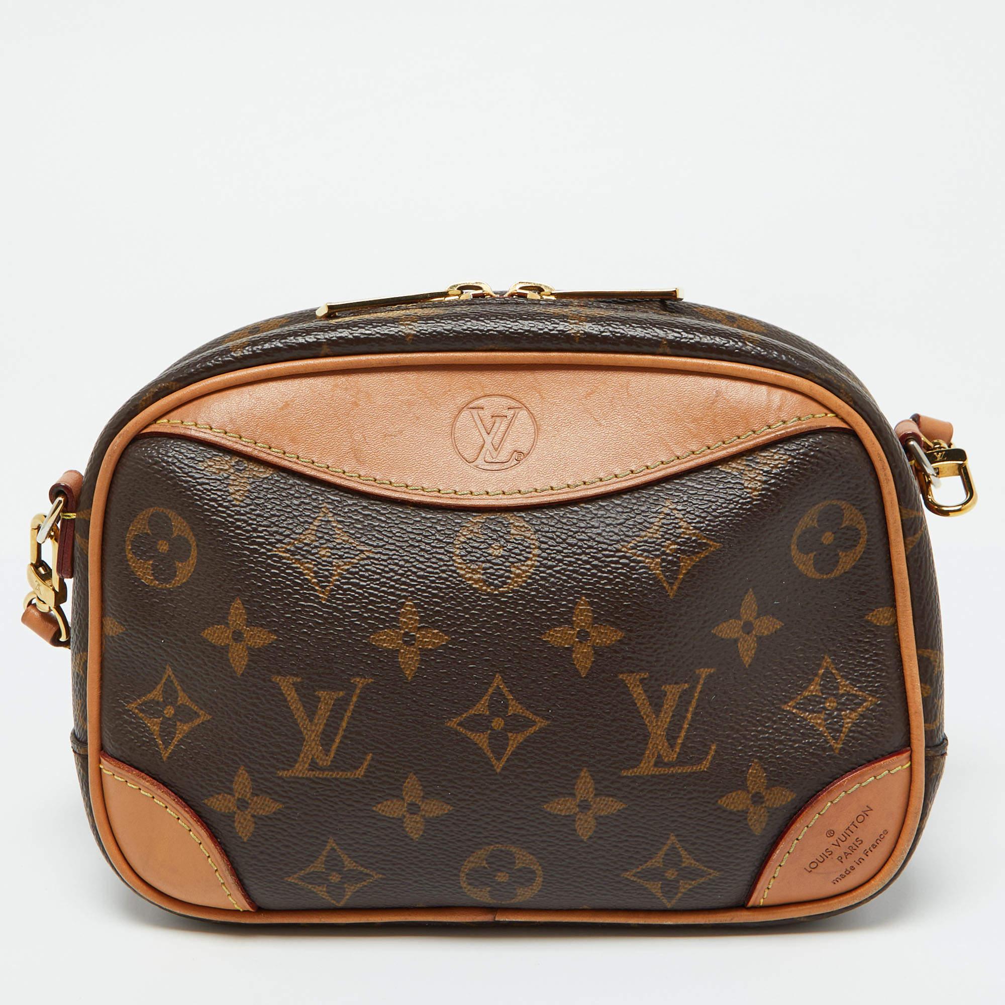 Borsa Louis Vuitton Monogram in tela Deauville Mini In condizioni discrete in vendita a Dubai, Al Qouz 2