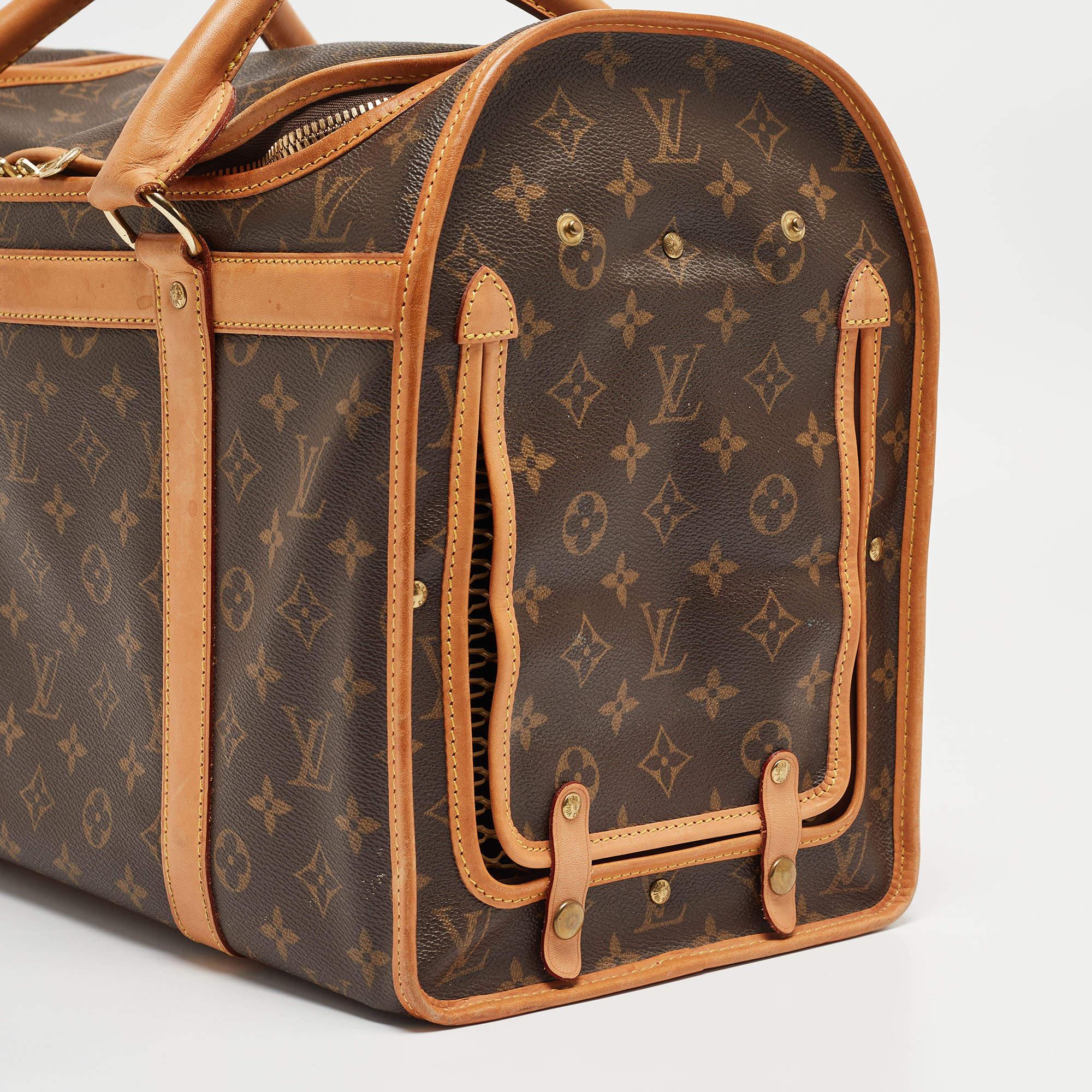 Louis Vuitton Monogram Canvas Dog Carrier 40 For Sale 11