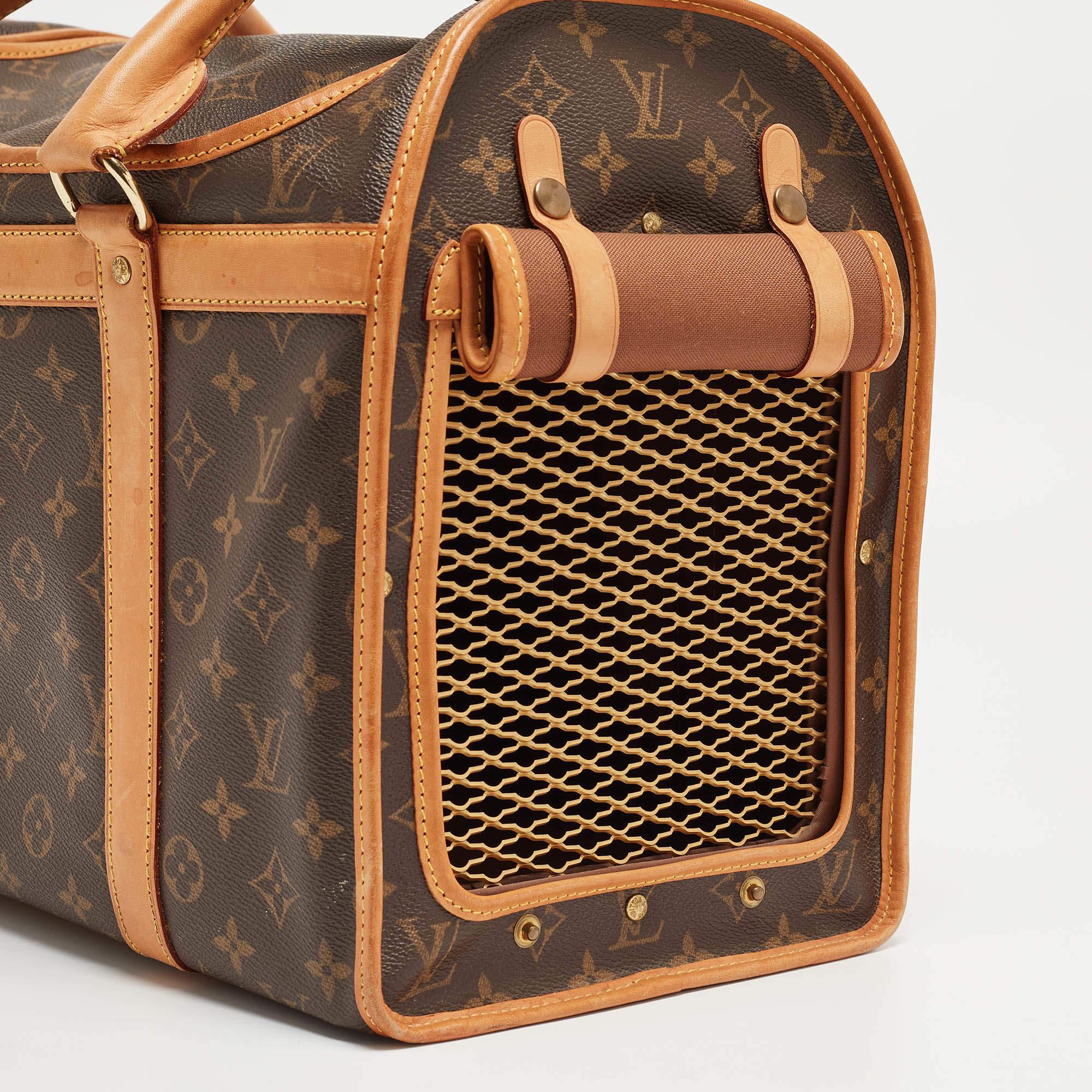 Louis Vuitton Monogram Canvas Dog Carrier 40 For Sale 12