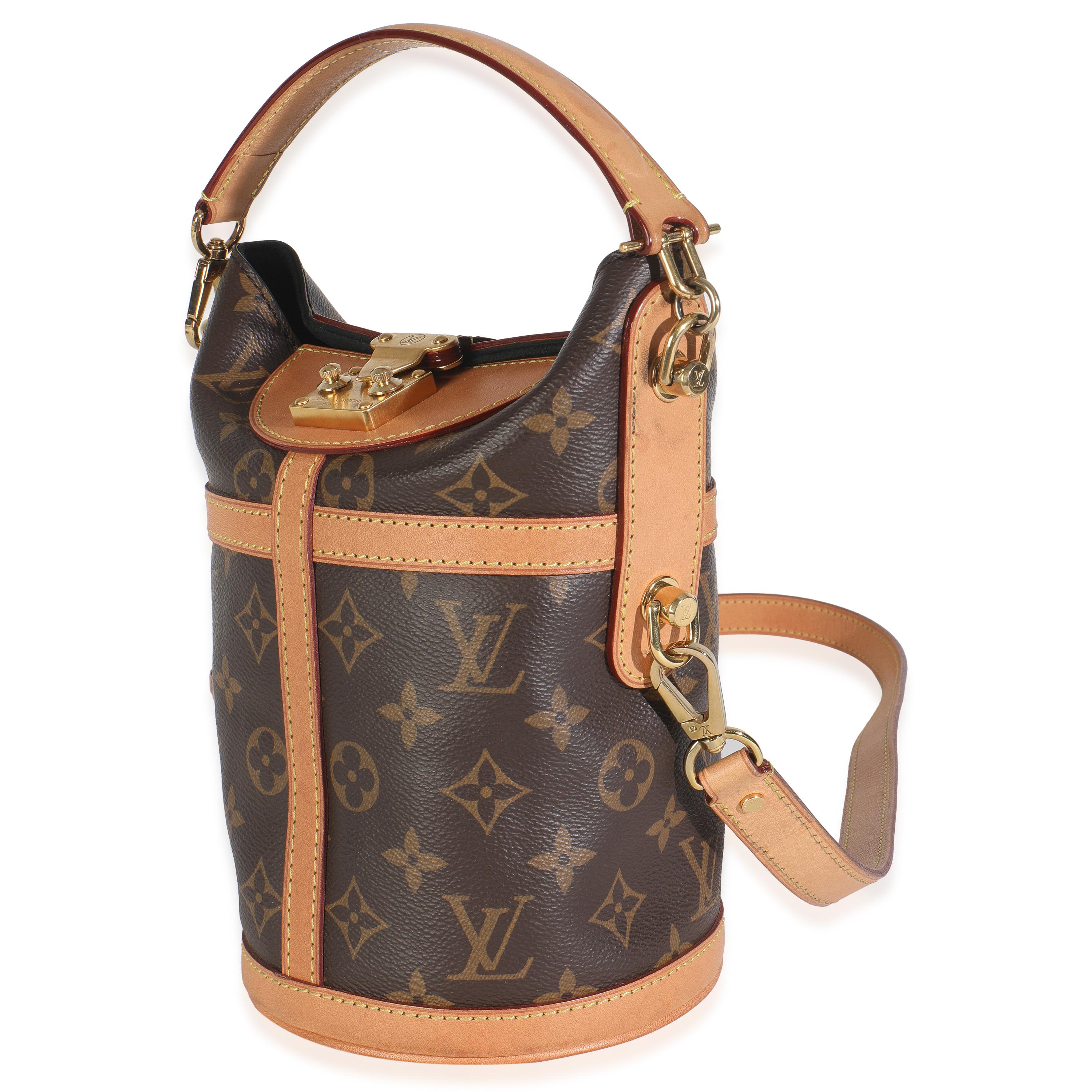 Louis Vuitton Monogram Canvas Duffle Bag Bon état - En vente à New York, NY