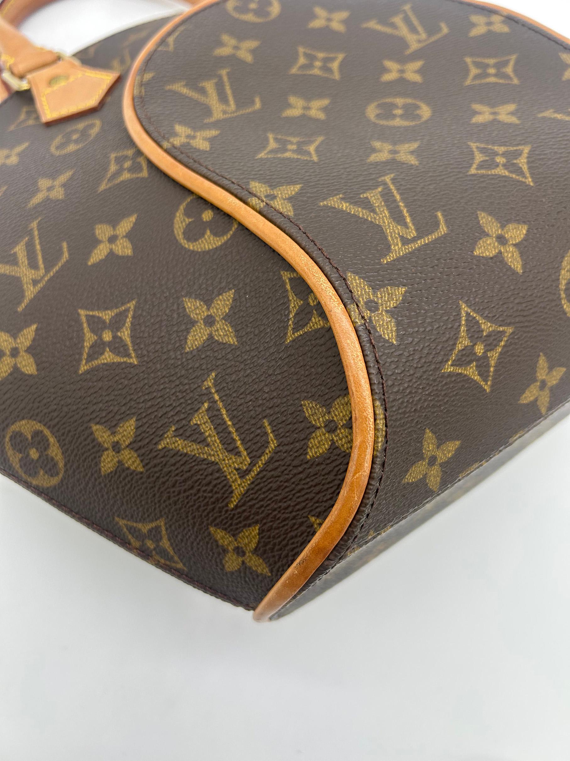 Louis Vuitton Monogramm Canvas Ellipse MM aus Segeltuch im Angebot 8
