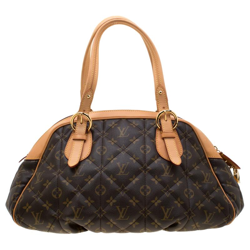 This Louis Vuitton creation has been beautifully crafted from their signature Monogram canvas and styled with a band flap that has a push lock. The insides are lined with Alcantara and sized to hold all your essentials. The Etoile bowling bag is