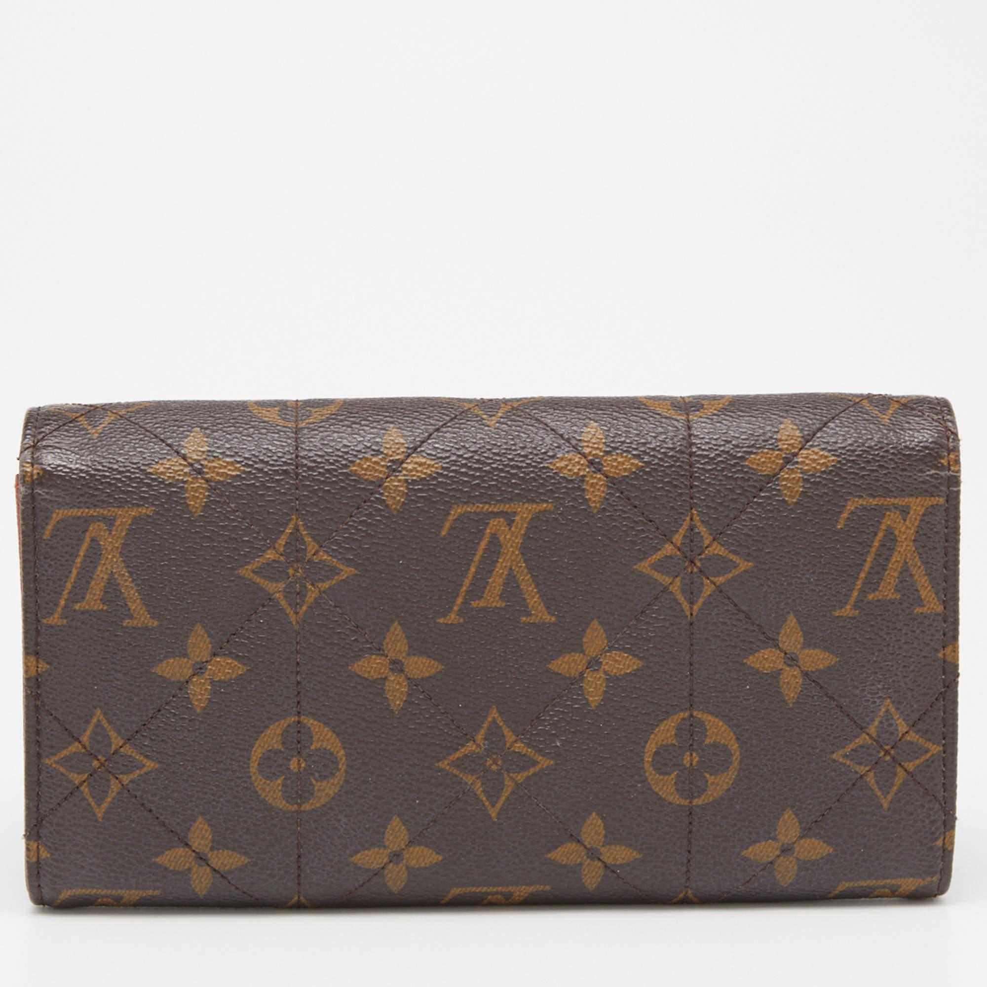 A beautiful wallet for stylish women, this LV wallet is perfect to be carried solo or inside your tote while you step out to run errands. It is a durable accessory.

Includes: Original Dustbag

