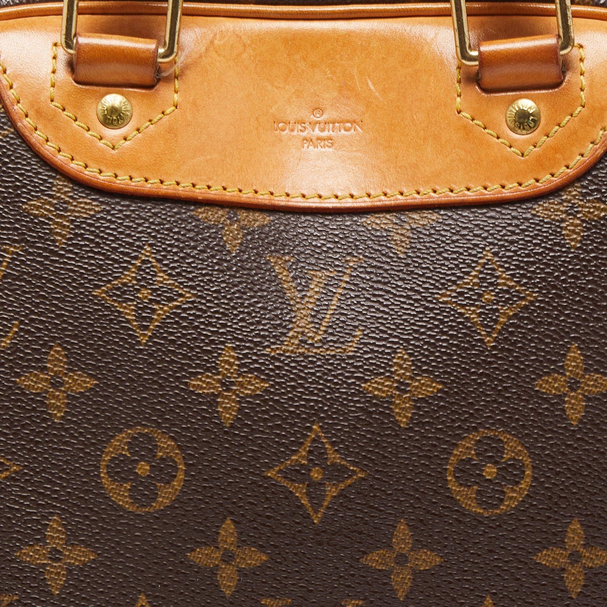 Louis Vuitton Monogram Canvas Excursion Bag 6