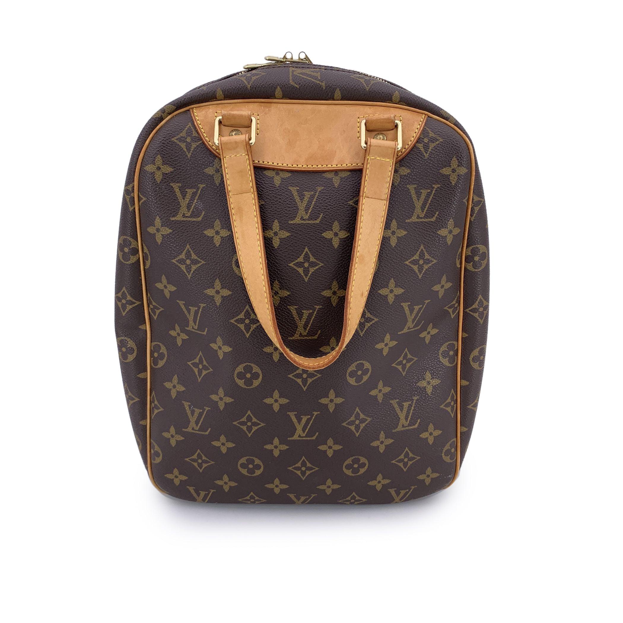 Louis Vuitton - Sac de voyage d'extrémité en toile monogrammée M41450 en vente 1