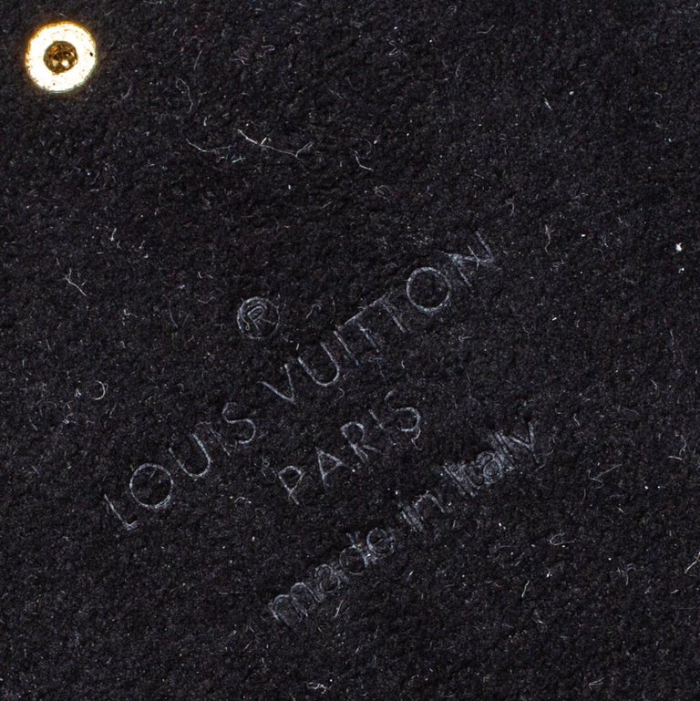 LOUIS VUITTON Eye-Trunk Monogram Eclipse IPhone 7 Plus Case