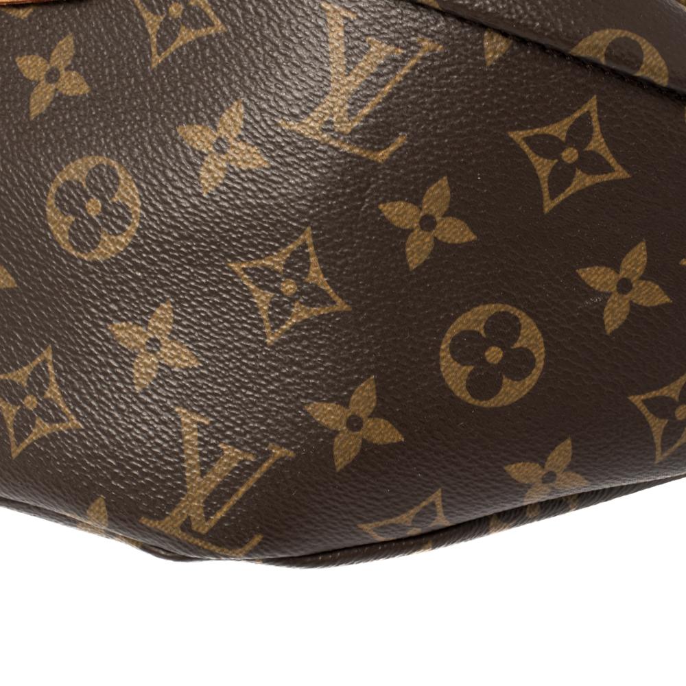 Louis Vuitton Monogram Canvas Fanny Pack Bumbag In Good Condition In Dubai, Al Qouz 2