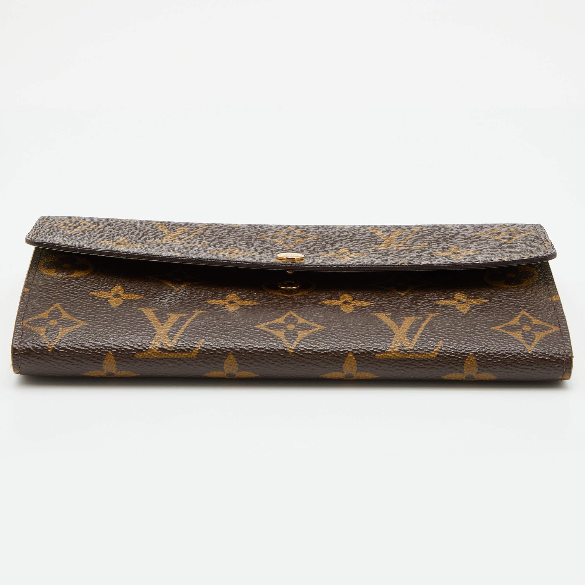 Louis Vuitton Monogram Canvas Fleuri Sarah Wallet In Good Condition In Dubai, Al Qouz 2