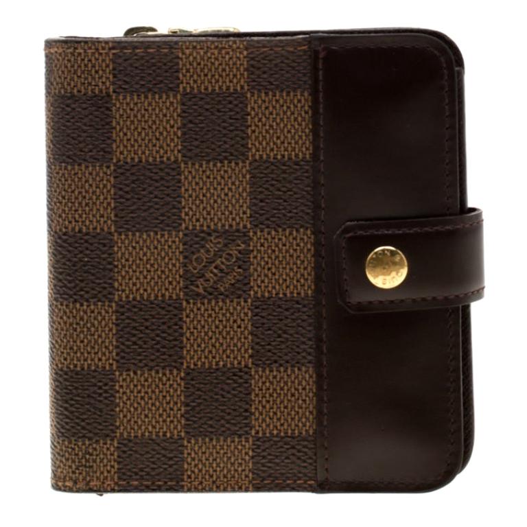 Louis Vuitton Monogram Canvas French Purse Wallet For Sale at 1stDibs