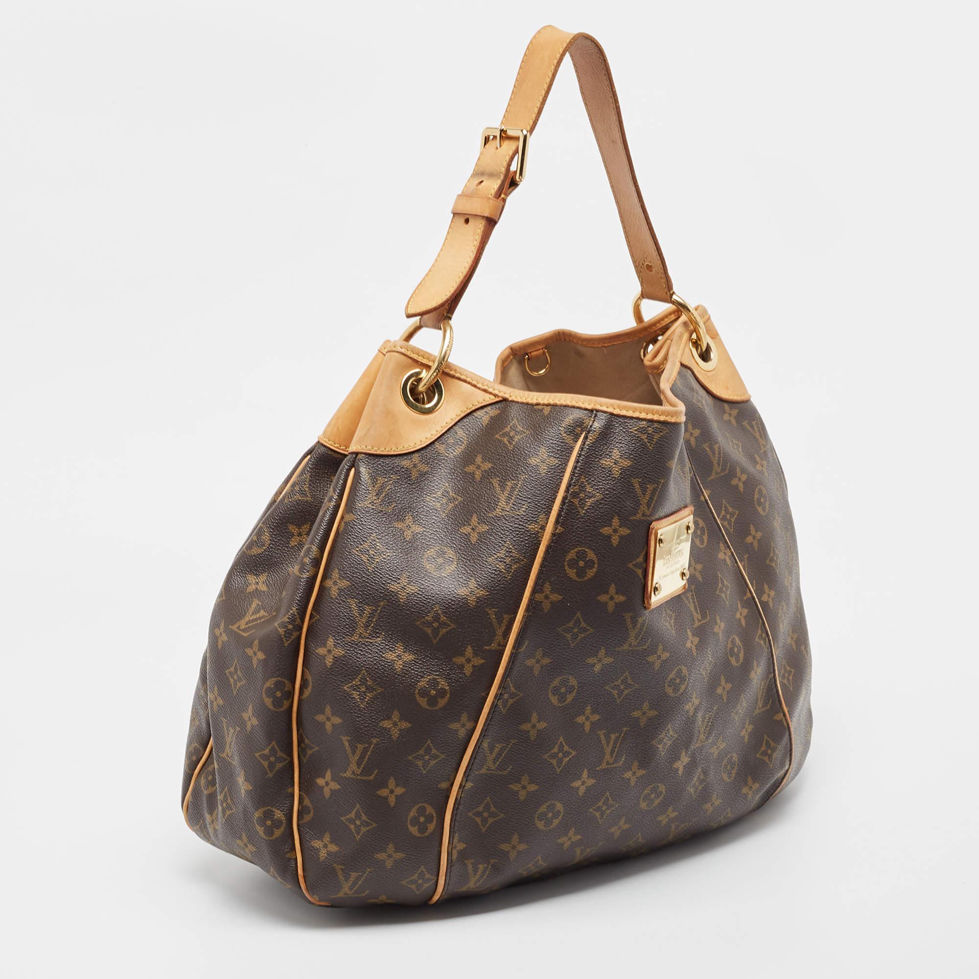 Louis Vuitton Monogram Canvas Galliera GM Bag In Good Condition For Sale In Dubai, Al Qouz 2