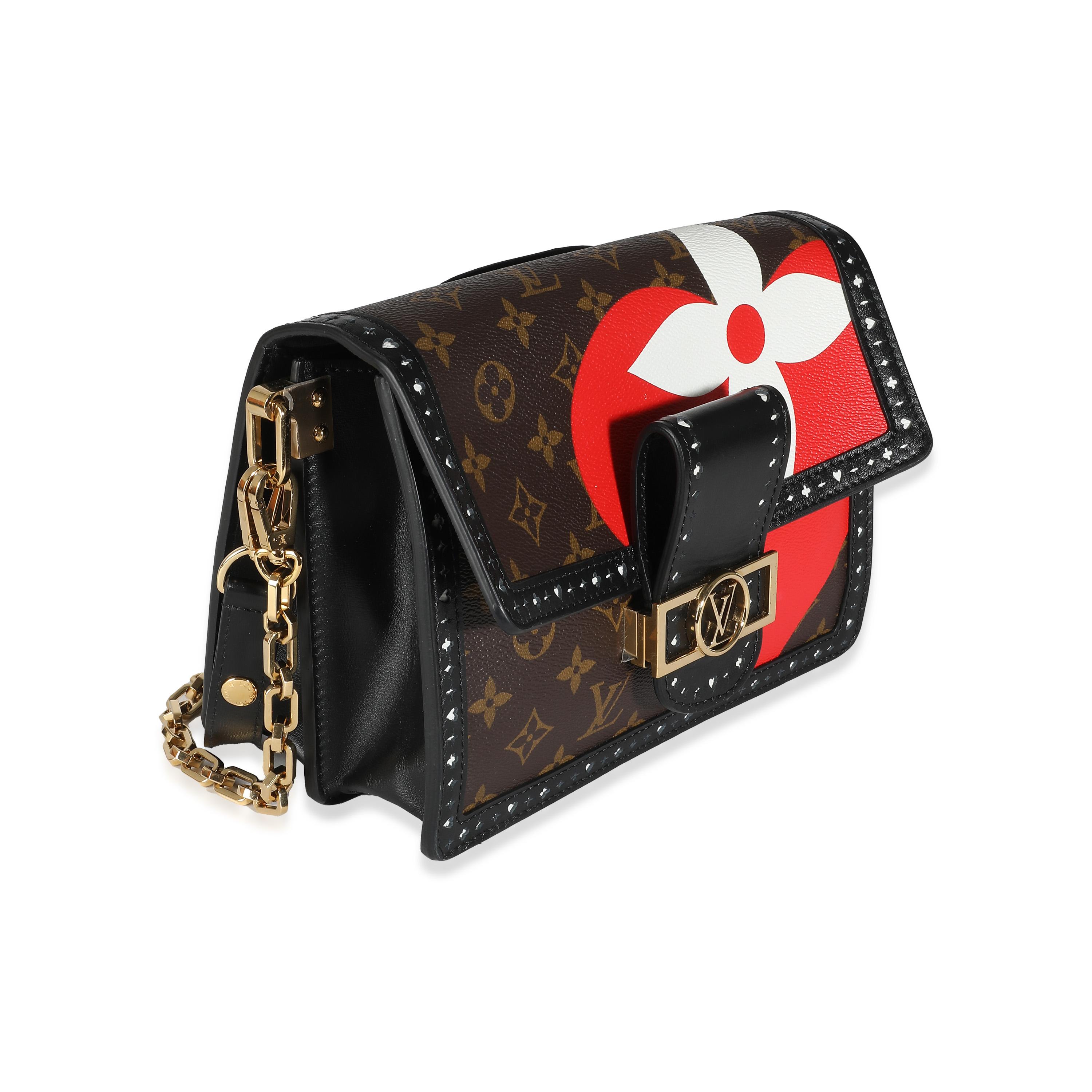 Noir Louis Vuitton Game On Dauphine MM en vente