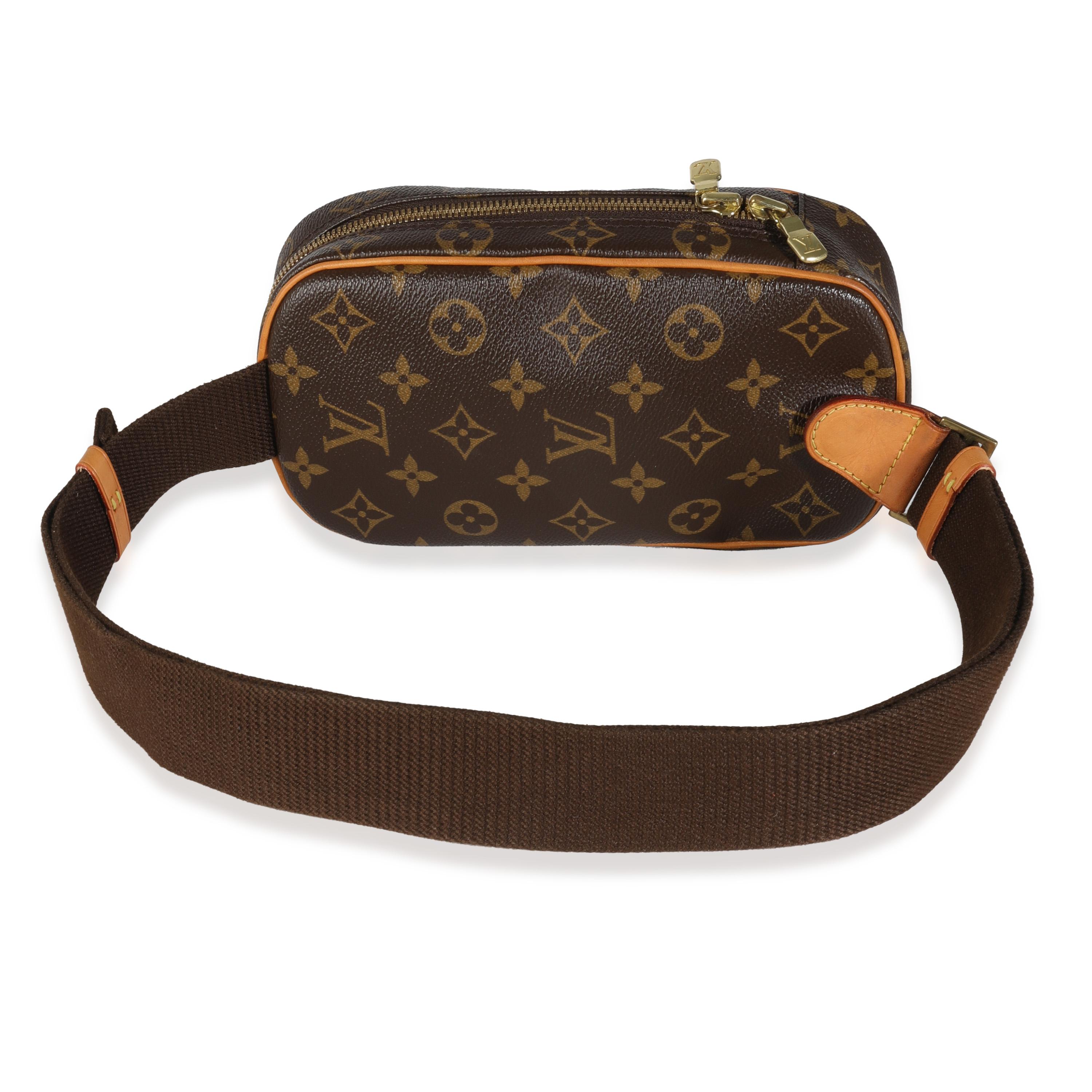 Listing Title: Louis Vuitton Monogram Canvas Gange Sling Bag
SKU: 144360
Condition: Pre-owned 
Handbag Condition: Very Good
Condition Comments: Item is in very good condition with minor signs of wear.  Discoloration and wear along exterior leather.