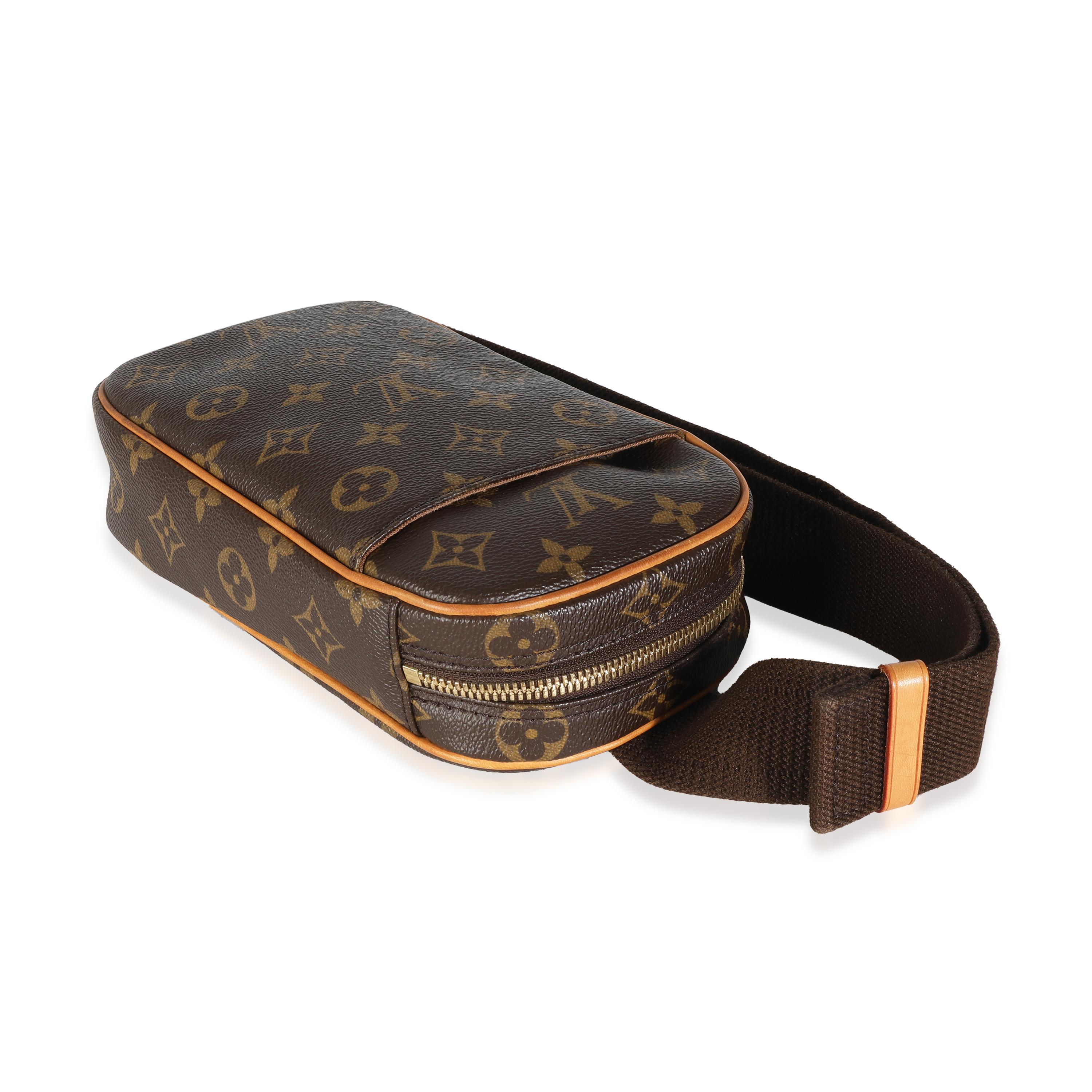 Women's or Men's Louis Vuitton Monogram Canvas Gange Sling Bag