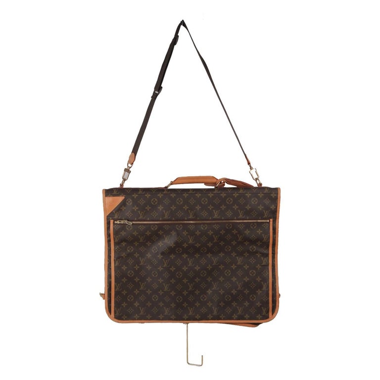 LOUIS VUITTON Monogram Canvas GARMENT CARRIER BAG Travel Suit Cover For