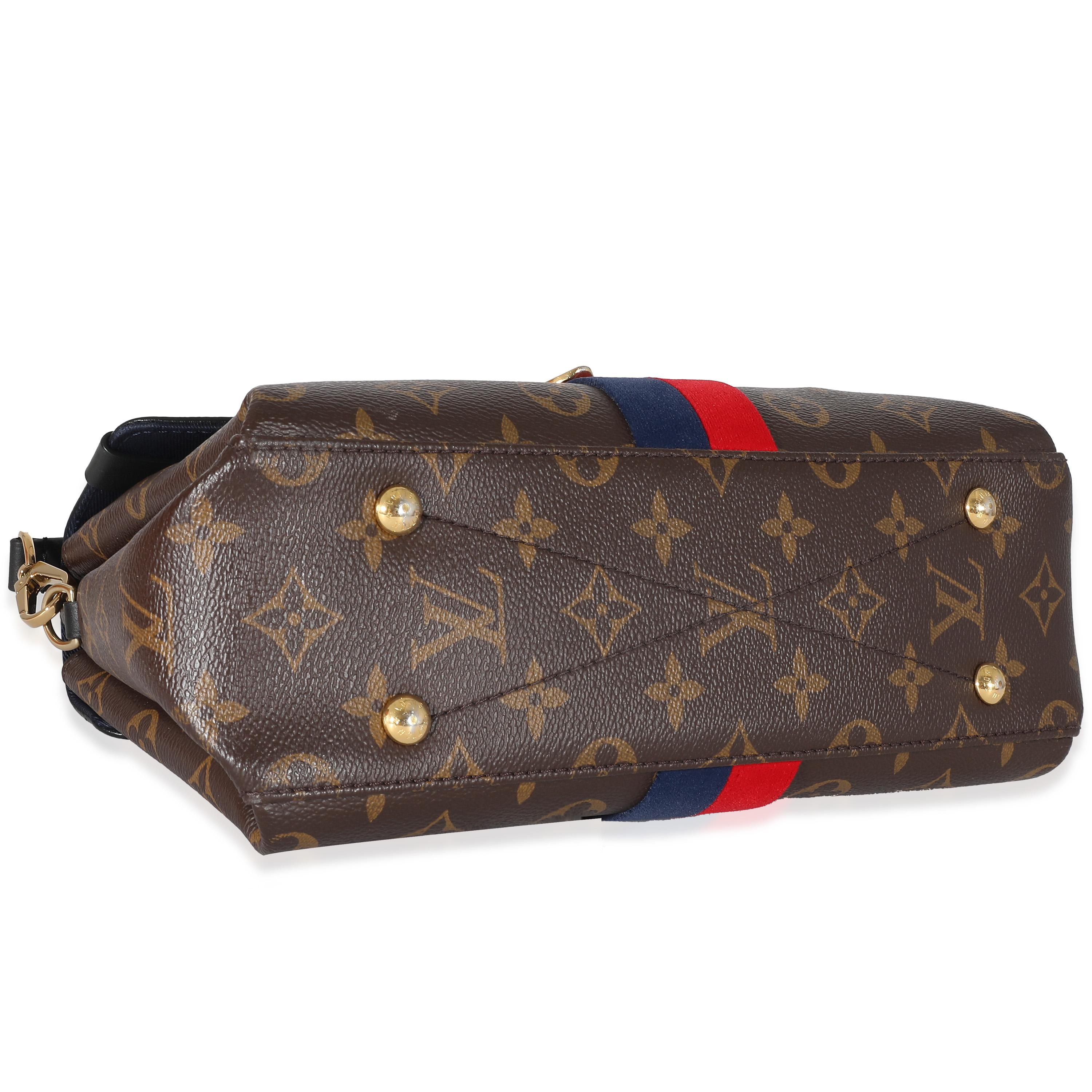 Listing Title: Louis Vuitton Monogram Canvas Georges BB
SKU: 133496
Condition: Pre-owned 
Handbag Condition: Good
Condition Comments: Item is in good condition with apparent signs of wear. Wear to front leather tabs and minor splitting to leather