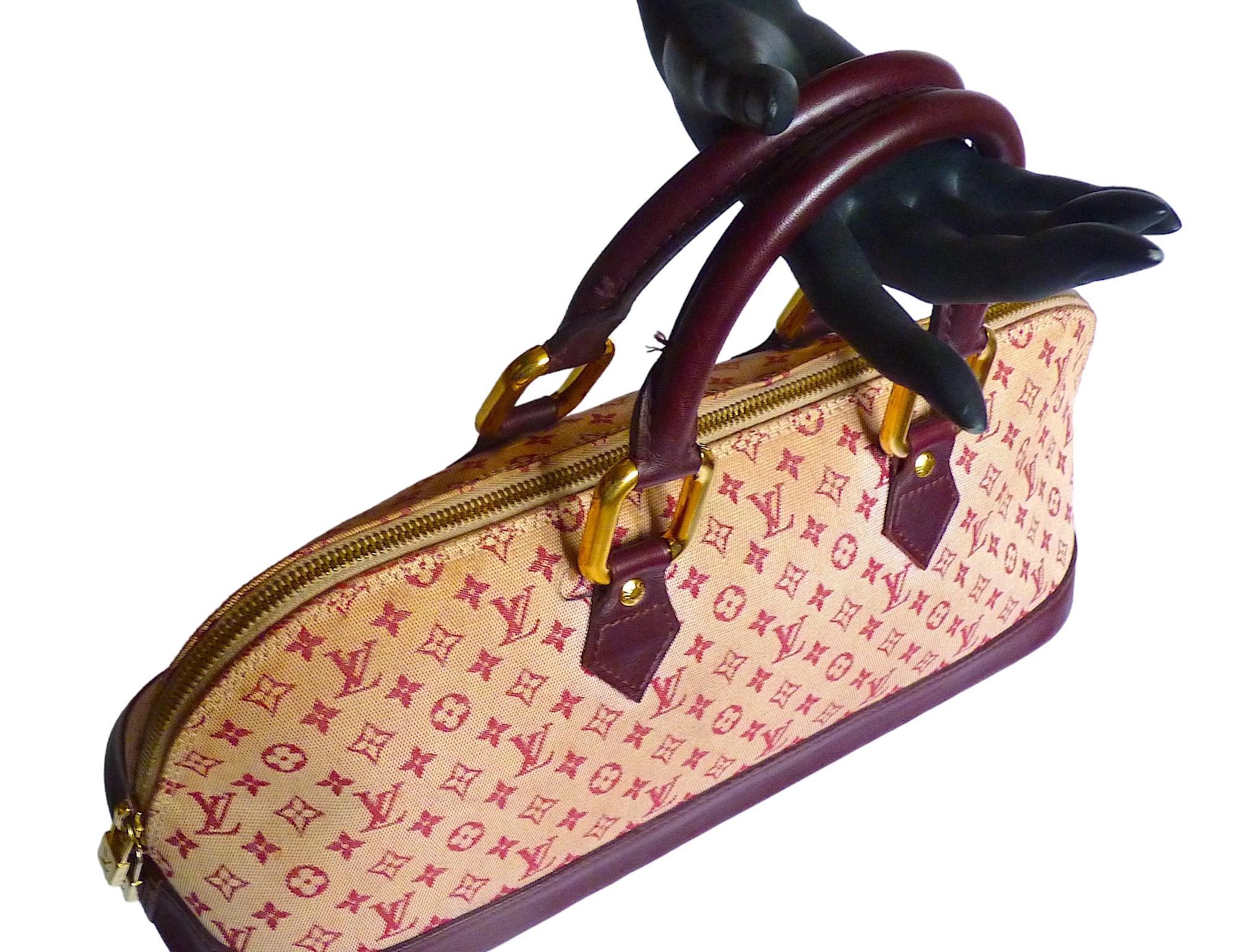 LOUIS VUITTON Monogram Canvas Handbag Vintage from the 1990's 2