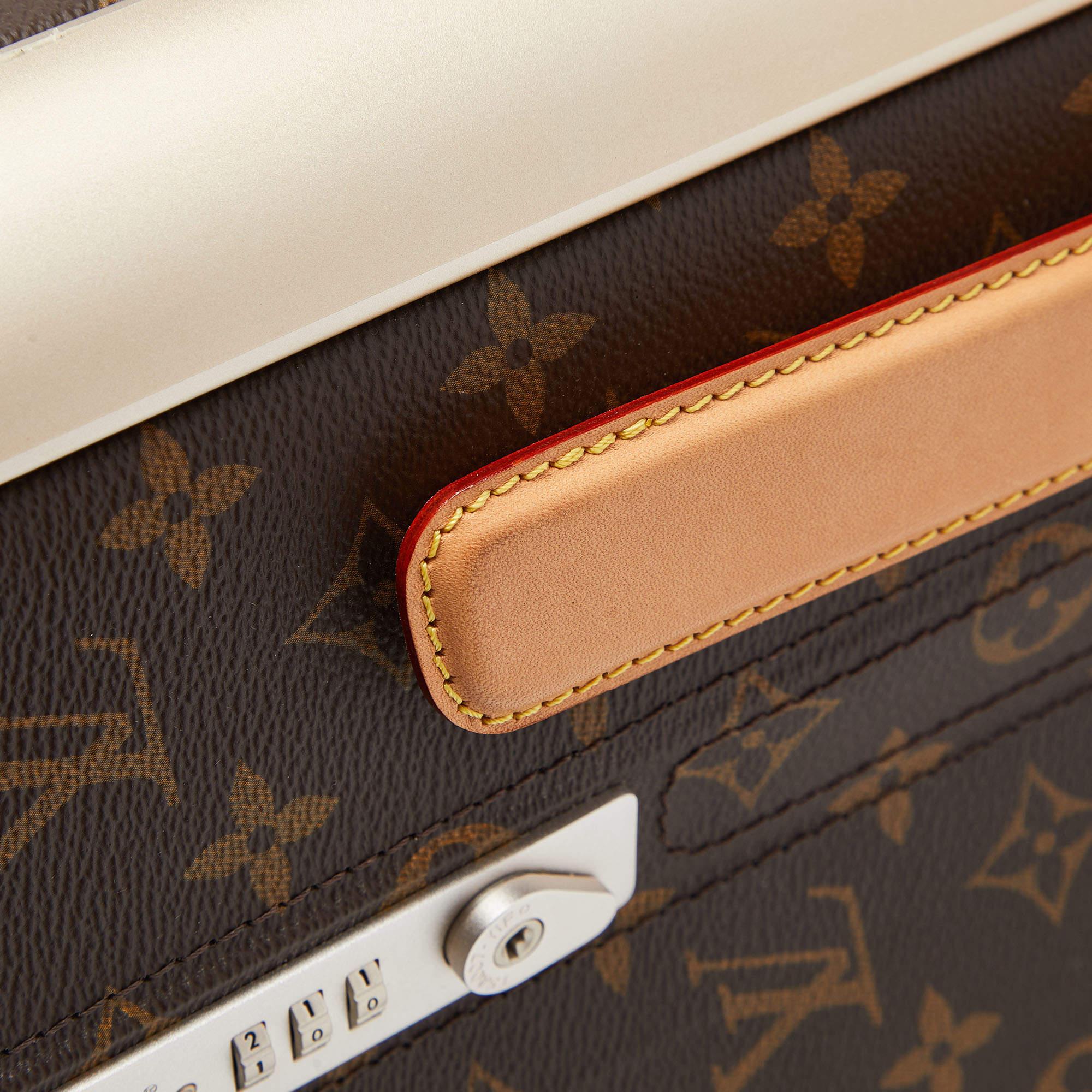 Louis Vuitton Monogram Canvas Horizon 50 Suitcase For Sale 12