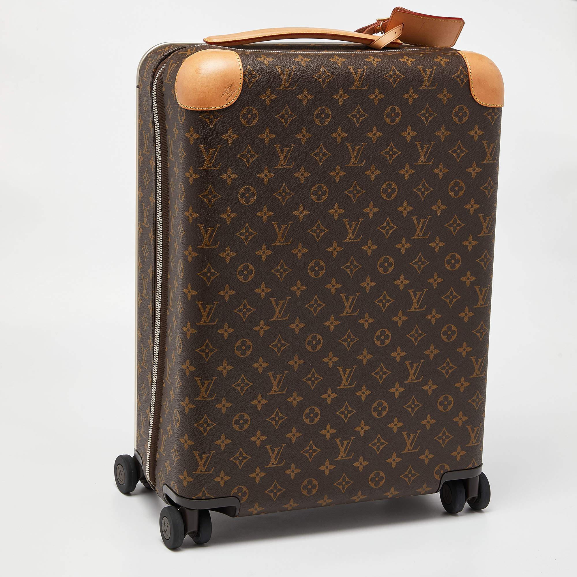 Women's Louis Vuitton Monogram Canvas Horizon 50 Suitcase For Sale