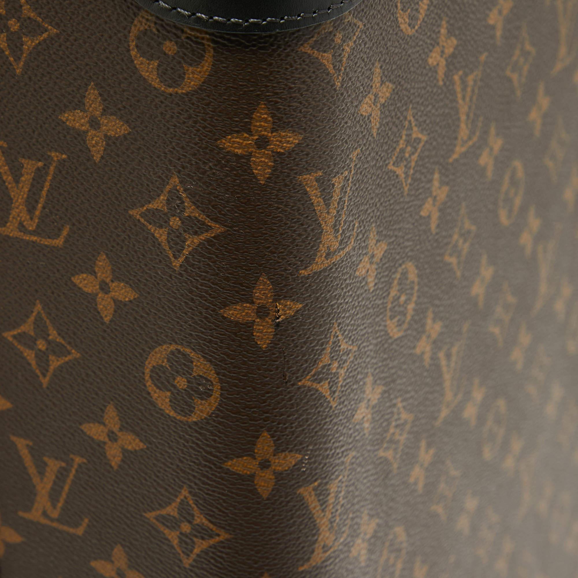 Louis Vuitton Monogram Canvas Horizon 55 Suitcase 3