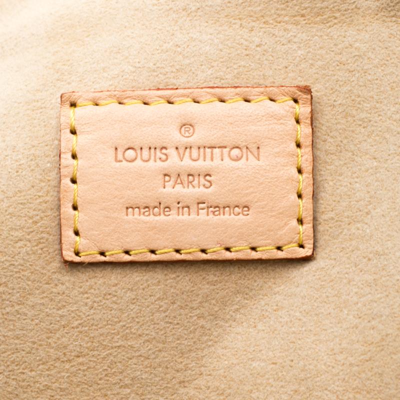 Louis Vuitton Monogram Canvas Hudson PM Bag In Good Condition In Dubai, Al Qouz 2
