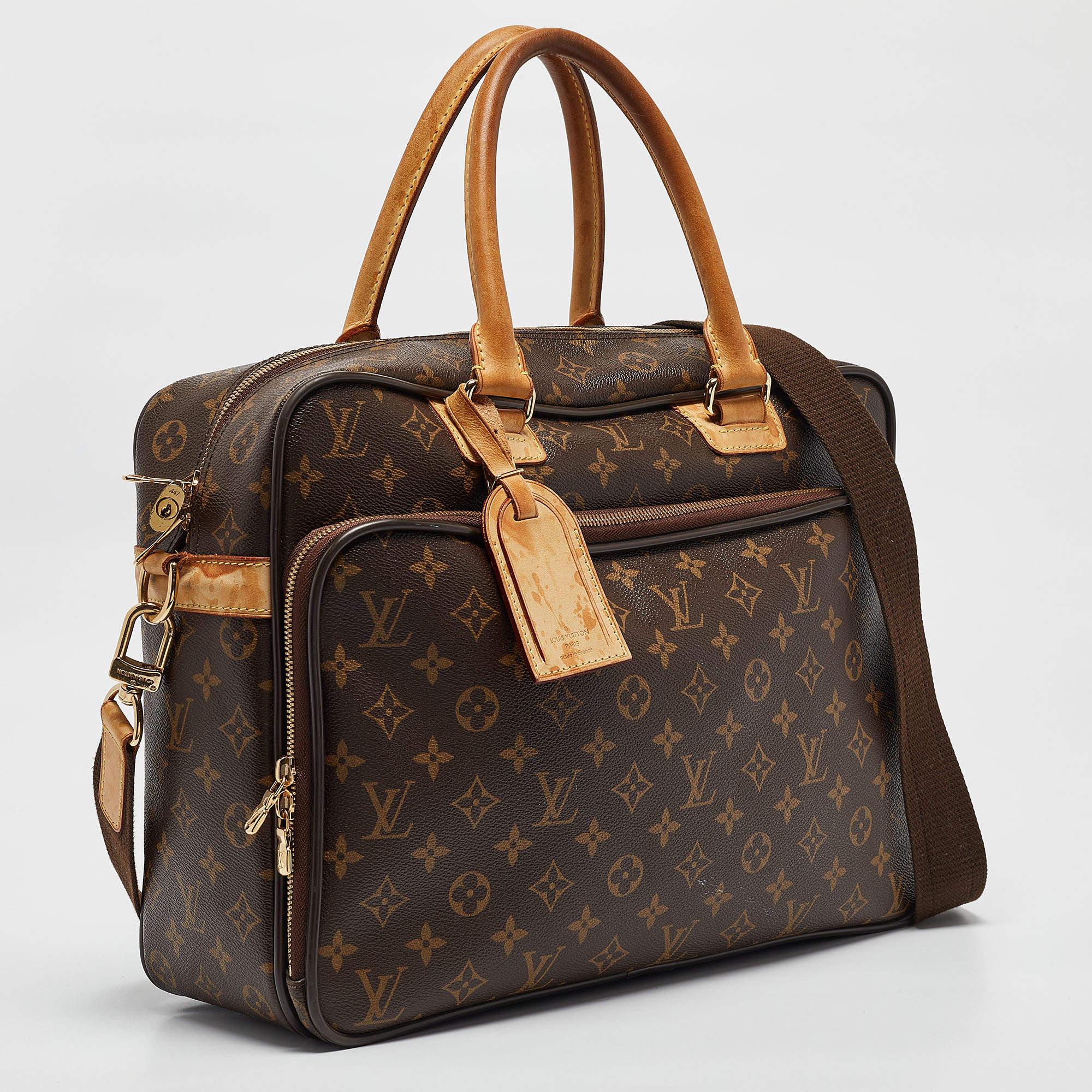 Louis Vuitton Icare Laptop-Tasche aus Segeltuch mit Monogramm (Schwarz)