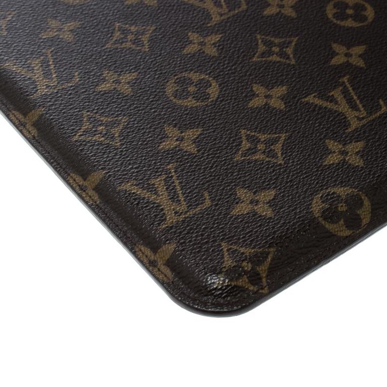 Louis Vuitton Monogram Canvas iPad Case For Sale at 1stDibs