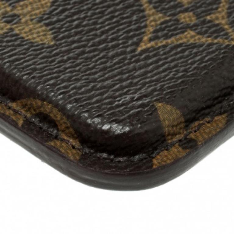 Funda rígida de lona con monograma Louis Vuitton para iPhone 4 en venta 4
