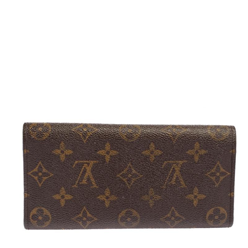 You would love to own this Josephine wallet from Louis Vuitton. It is crafted fabulously from Monogram canvas and features gold-tone hardware and flap closure opens to a leather-lined interior that is spacious enough to house all your monetary