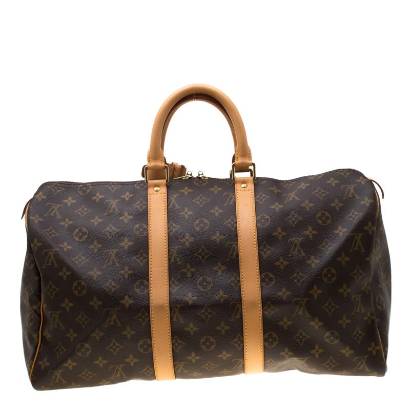 Fashionable people naturally like to travel in style and at such times only the best travel handbag will do. That's why it is wise to opt for this Keepall 45 as it is well-crafted from monogram canvas to endure and well-designed to grace you with