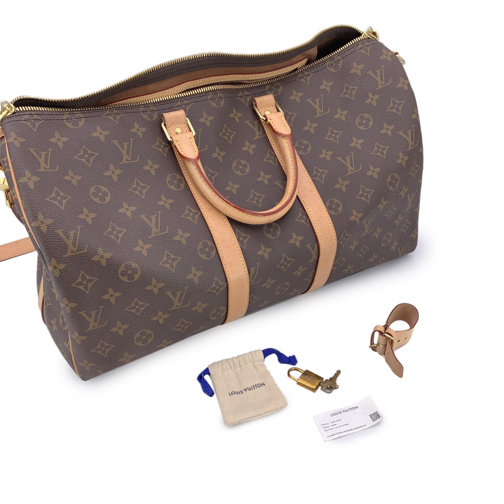 Louis Vuitton Monogram Canvas Keepall 45 Bandouliere Travel Duffel Bag In Excellent Condition For Sale In Rome, Rome