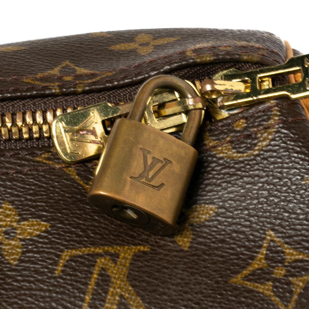 Louis Vuitton Monogram Canvas Keepall Bandouliere 50 Bag In Good Condition In Dubai, Al Qouz 2