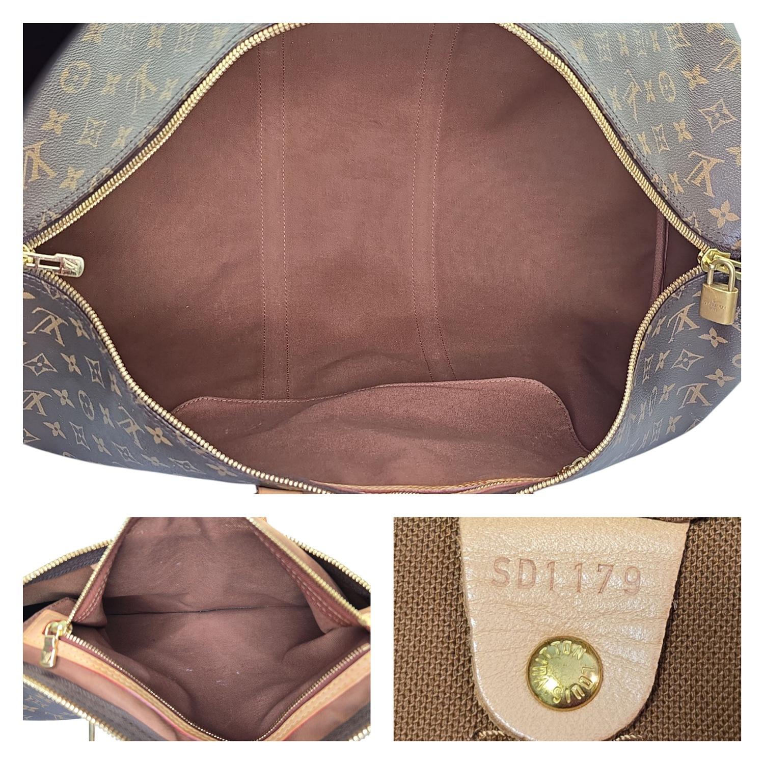 Women's or Men's Louis Vuitton Monogram Canvas Keepall Bandouliere 55 For Sale